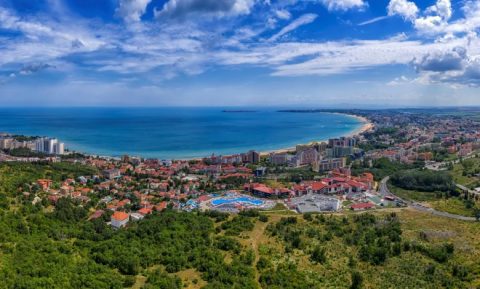 A Guide to the Best Hidden Gems in Sveti Vlas, Bulgaria – Nassi Family ...